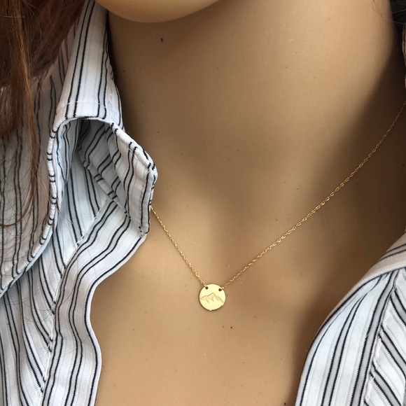 14K Solid Gold Disk Engrave Mountain Necklace